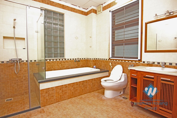 Modern, nice and quiet villa for rent in Tay Ho area