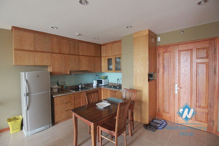 Good priced apartment for rent on Lac Long Quan, Tay Ho, Hanoi