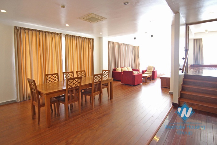 Lovely bright apartment for rent on Nhat Chieu street, Tay Ho, Hanoi