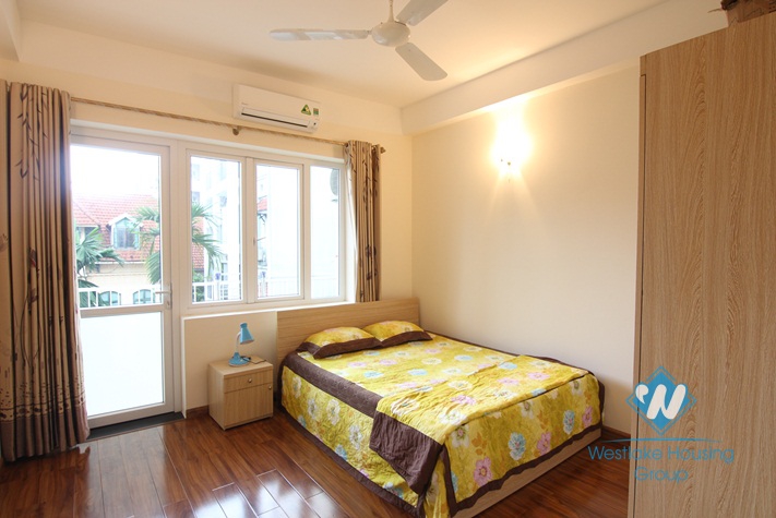 4th floor apartment with balcony for rent on Xuan Dieu, Tay Ho