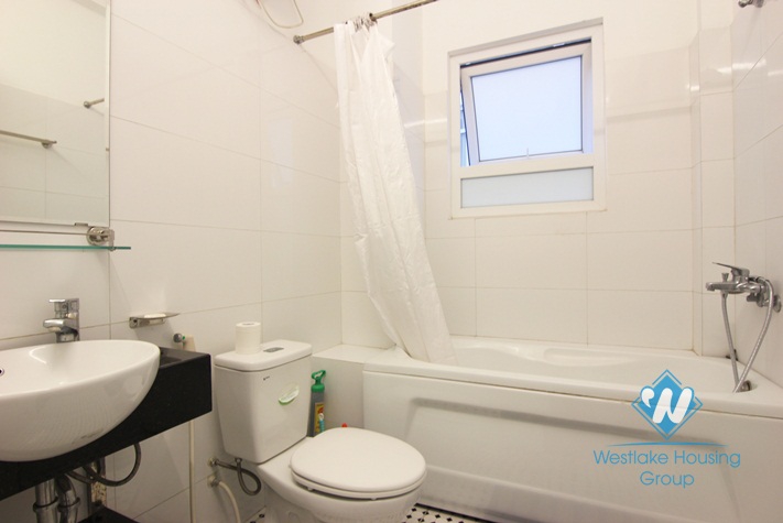 4th floor apartment with balcony for rent on Xuan Dieu, Tay Ho