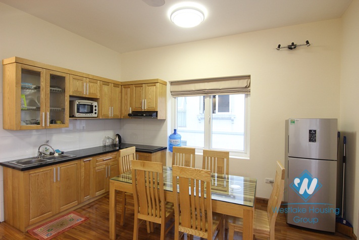 4th floor apartment with balcony for rent on Xuan Dieu, Tay Ho