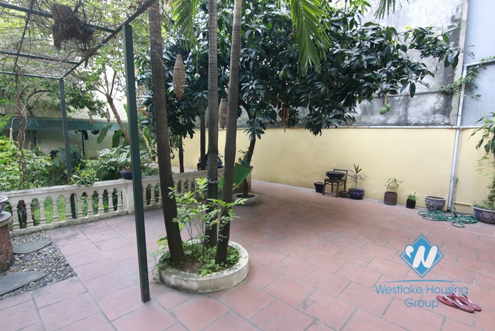 Garden house for rent in Ba Dinh near Ho Chi Minh mausoleum