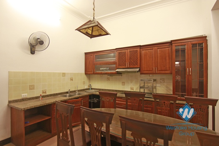 Good house for rent on Thuy Khue street, Tay Ho