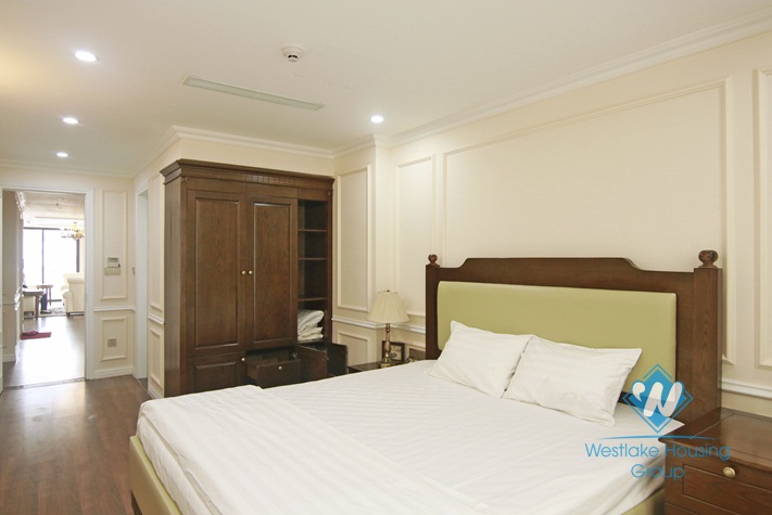 High floor luxurious apartment for rent in Hanoi city centre