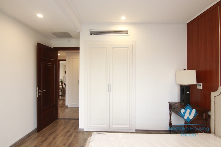 Elegant apartment for rent in Truc Bach, Ba Dinh