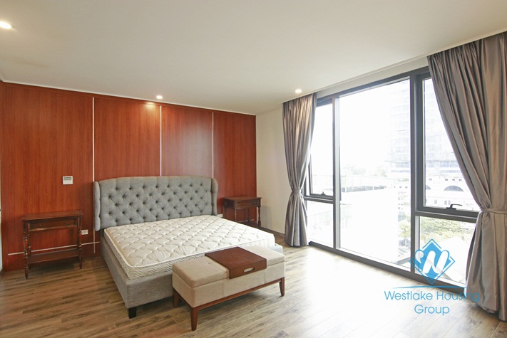Deluxe apartment for rent in Truc Bach, Ba Dinh