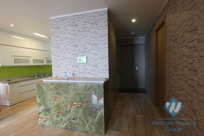 03 bedrooms apartment for rent in Keangnam, Hanoi