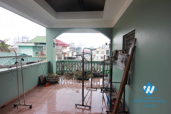 03 bedrooms house-bright and quiet for rent in Au co st, Tay ho district 