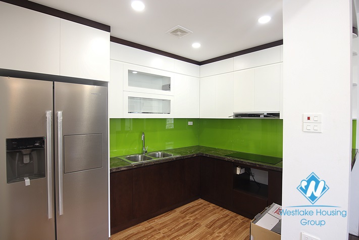 New and nice apartment for rent in Quang An ward, Tay Ho district 