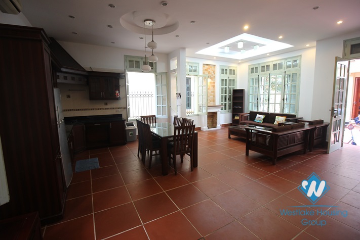 Quiet house for rent in Tay Ho, Hanoi 