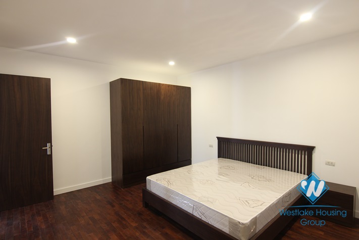 Brand new and Nice 03 bedrooms apartment for rent in Dang Thai Mai st, Tay Ho district 