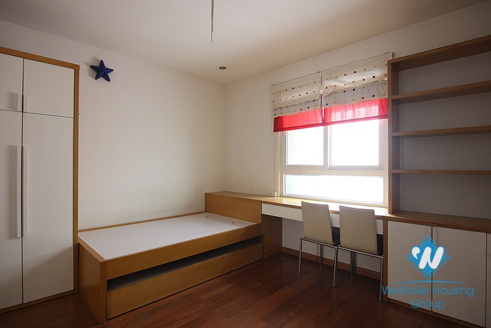 Charming house for rent in Au co st, Tay Ho, Ha Noi.