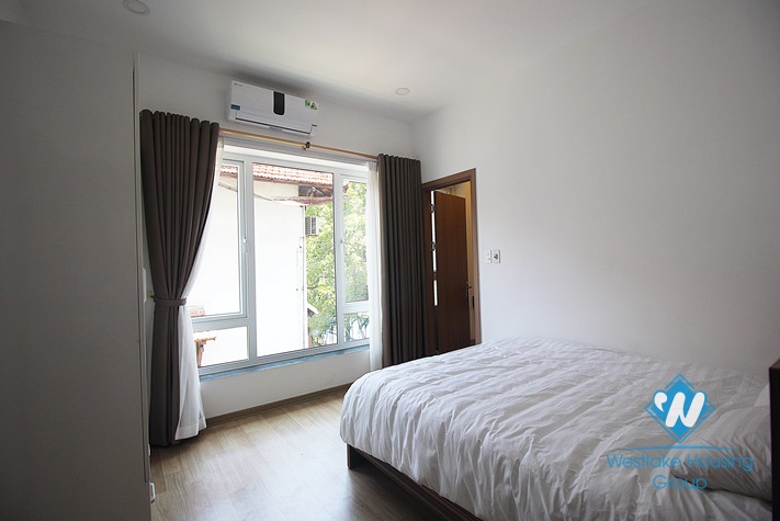 Beautiful apartment for rent in Dang Thai Mai area, Tay Ho, Ha Noi