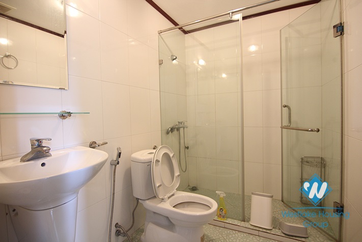 Spacious and affordable one bedroom apartment for rent on Tu Hoa Cong Chua, Tay Ho 