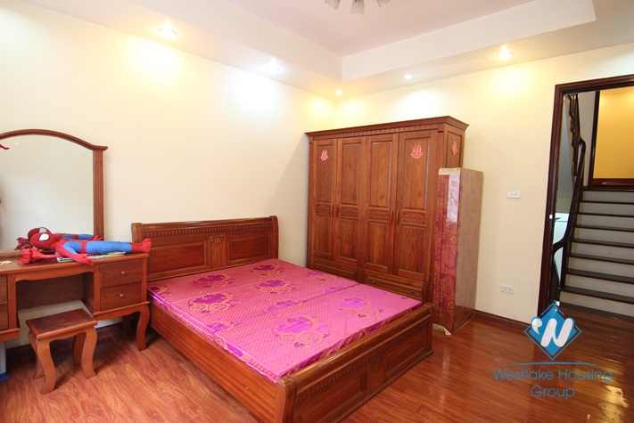Nice and cozy house for rent in Au Co, Ha Noi