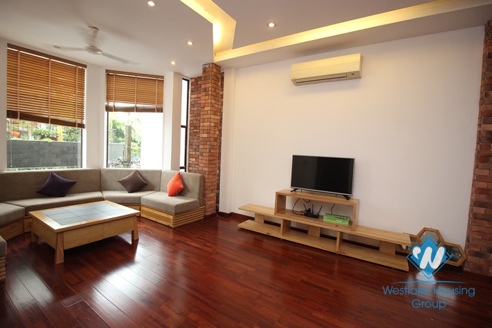 High quality apartment for rent off Dang Thai Mai, Tay Ho