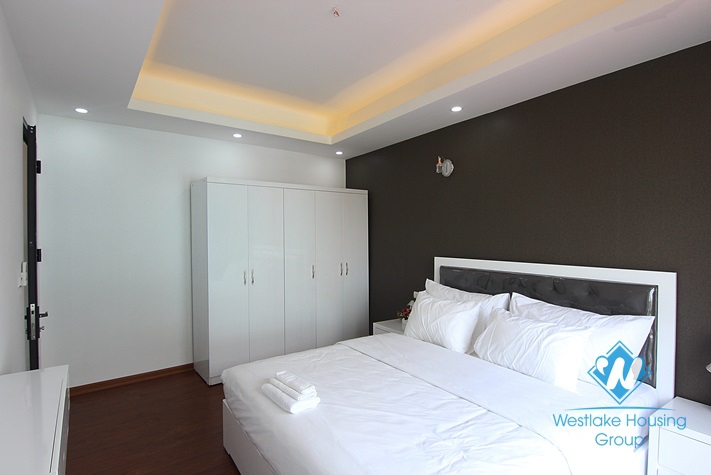 Lovely apartment for rent on Xuan Dieu, Tay Ho