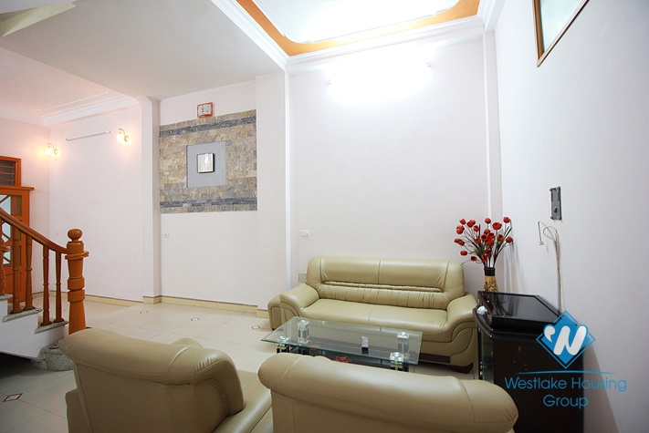 Spacious 4 bedroom house for rent on Dang Thai Mai street, Tay Ho