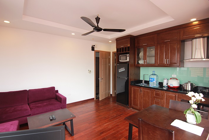 Bright and airy apartment for rent in Tay Ho, Ha Noi - Room 502