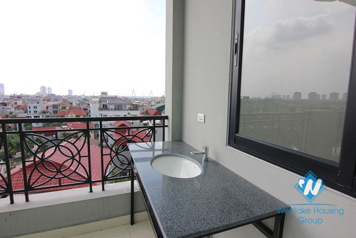 Lakeview studio apartment for rent in Tay Ho