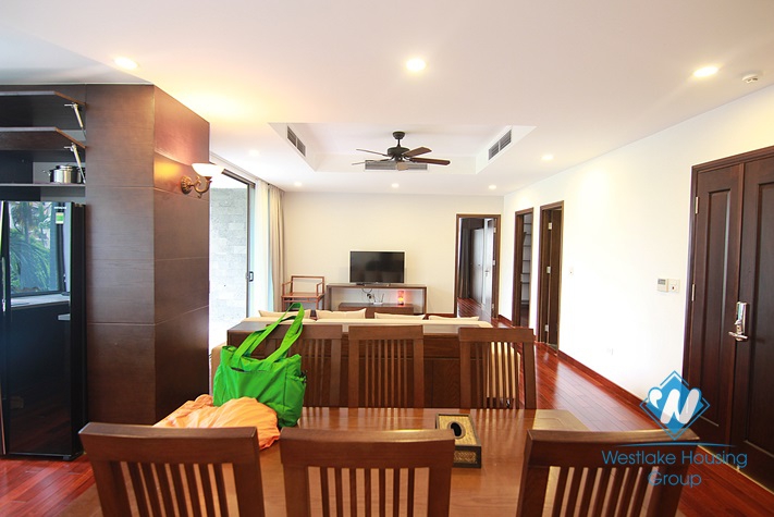 04 bedroom apartment for lease in Dang Thai Mai street, Tay Ho, Hanoi