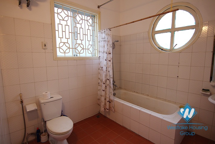 Commodious house with 3 bedrooms for rent in Nghi Tam, Ha Noi