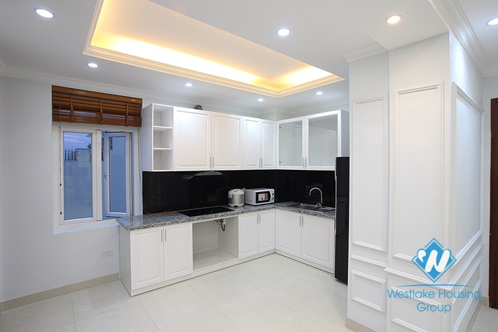 Brand new serviced apartment for lease in Thuy Khue, high floor