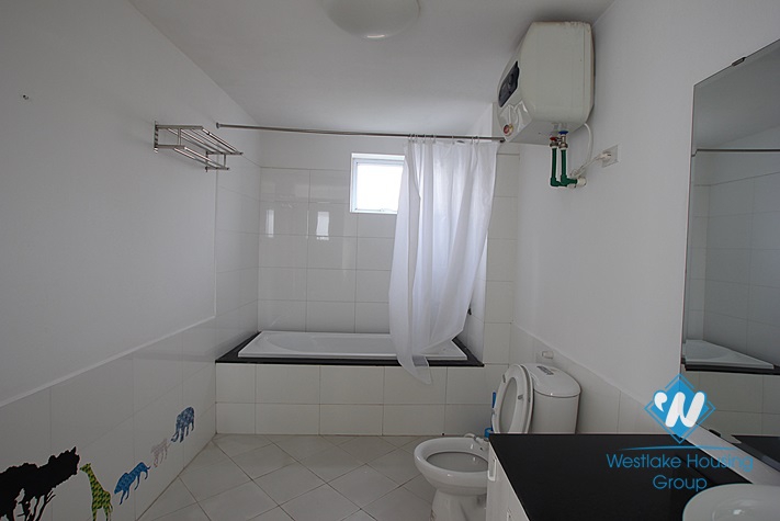 Luxury apartment for rent in Tay Ho area, Ha Noi