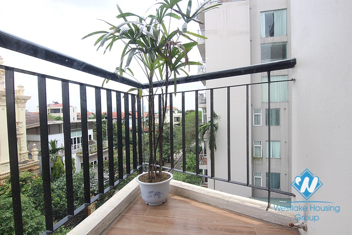 New and nice apartment for rent in Quang An ward, Tay Ho district 