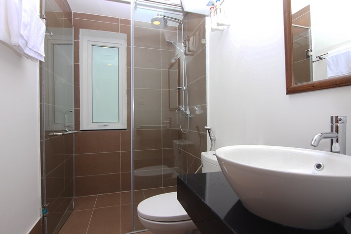 Brand new and modern apartment for rent at No 2 lane 32/18 To Ngoc Van st Room 403