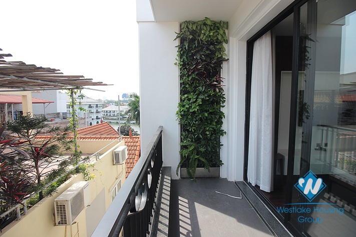 Superior serviced apartment for rent in Tu Hoa area, Tay Ho, Ha Noi