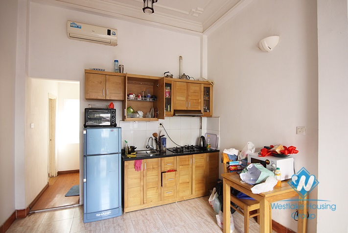 One bedroom apartment for rent in Thuy Khue street, Tay Ho district, Ha Noi
