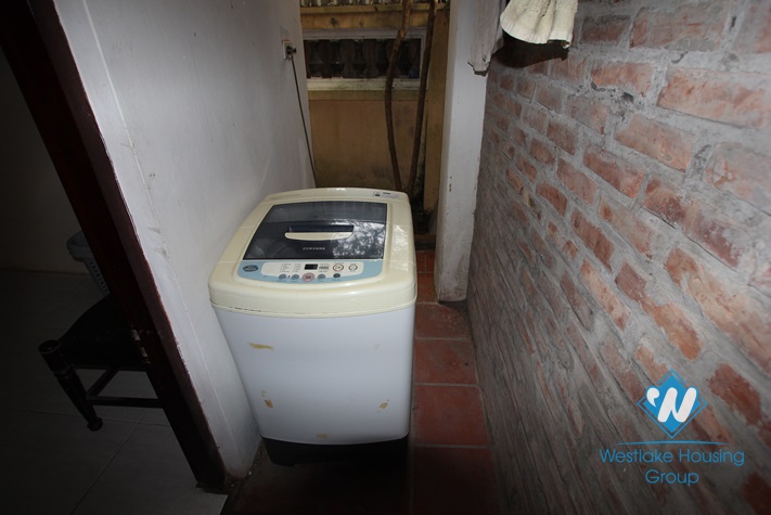 Charming house with big yard for lease in Nghi Tam Village,Tay Ho, Ha Noi