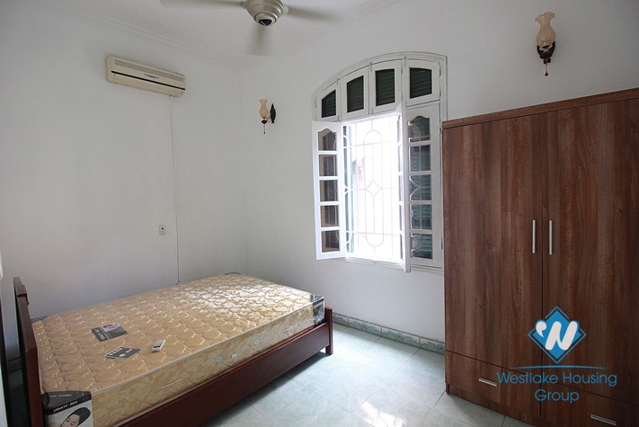 Good house with 4 bedrooms for rent in Au Co st, Tay Ho, Ha Noi. Cheap price