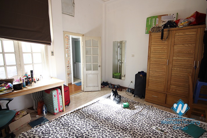One bedroom apartment for rent in Thuy Khue street, Tay Ho district, Ha Noi