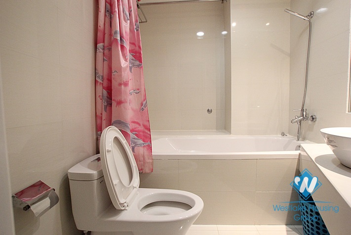 One bedroom apartment for rent in Dang Thai Mai street, Tay Ho, Hanoi