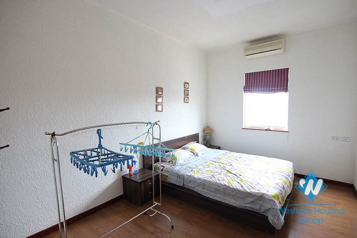 Two bedrooms apartment with balcony for rent in Tay Ho area.
