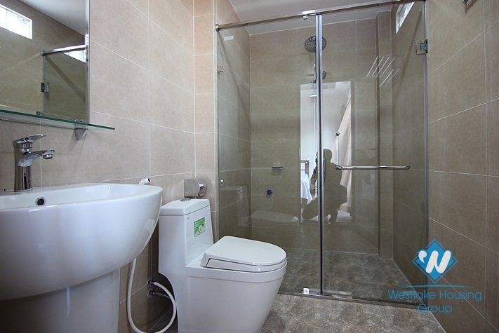 Brand new and modern 02 bedrooms apartment for rent in Tay Ho area 