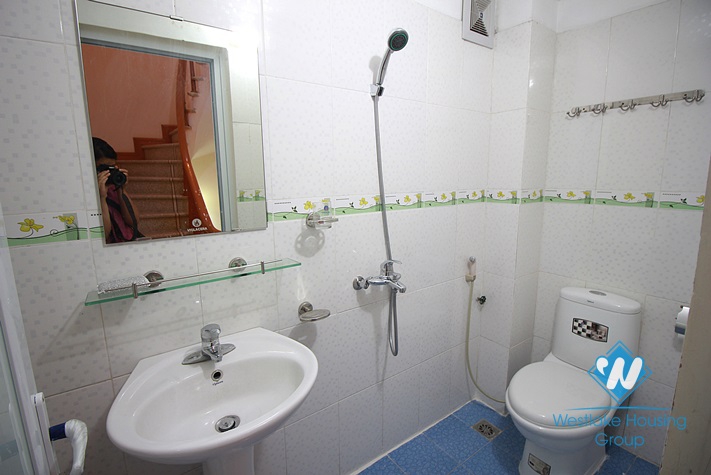 Spacious 4 bedroom house for rent on Dang Thai Mai street, Tay Ho