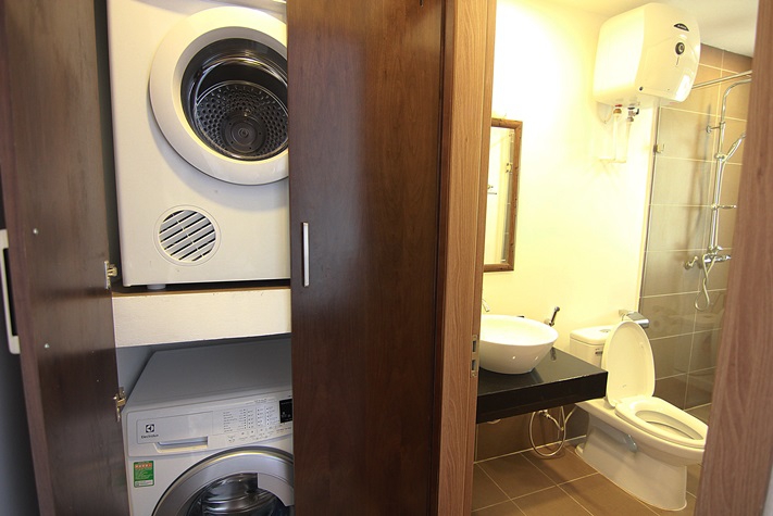 Bright and airy apartment for rent in Tay Ho, Ha Noi - Room 502