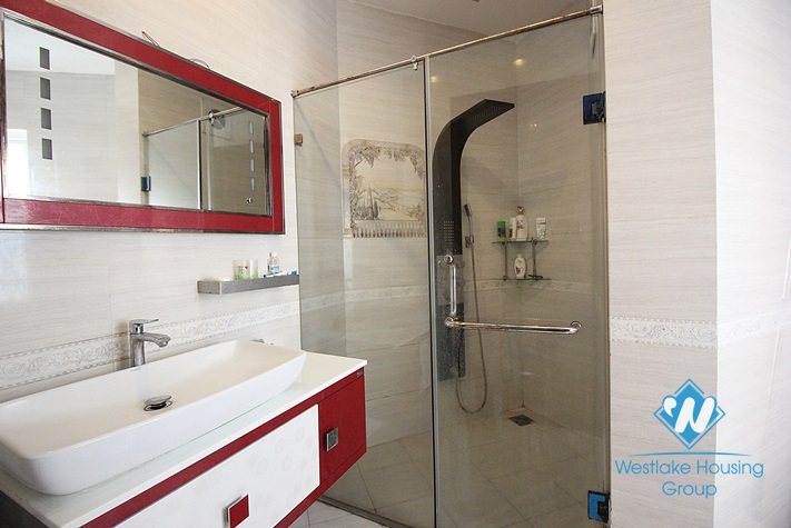 01 bedroom apartment for rent in To Ngoc Van st.