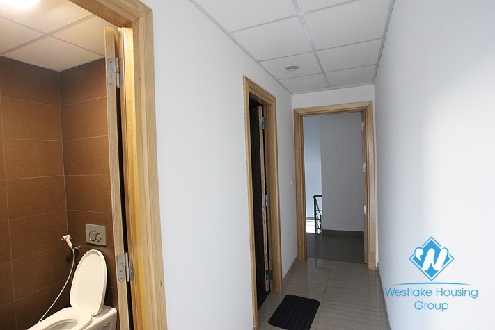 Nice office for rent in Tay Ho area, Ha Noi