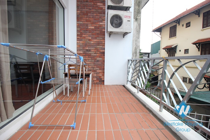 High quality apartment for rent off Dang Thai Mai, Tay Ho