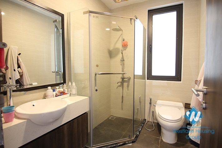 Tay Ho - Modern house by the lake with garden and yard