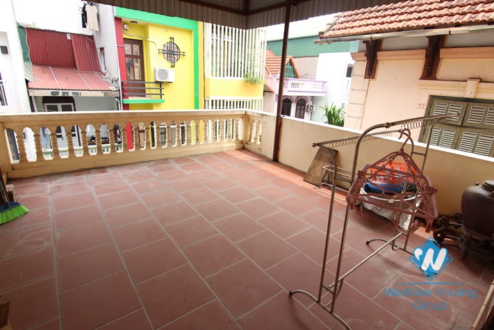 Nice and cozy house for rent in Au Co, Ha Noi