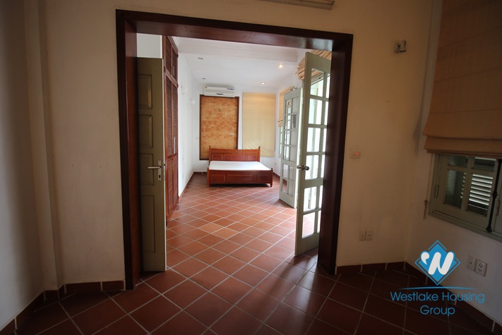 Quiet house for rent in Tay Ho, Hanoi 