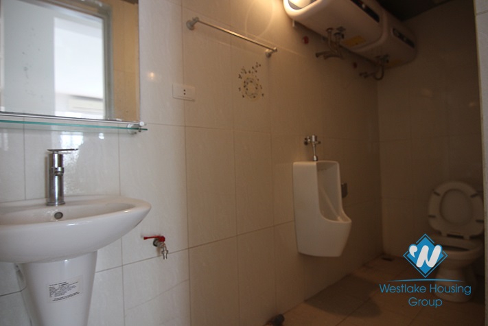 Spacious and modest apartment for rent in Tu Hoa alley, Ha Noi