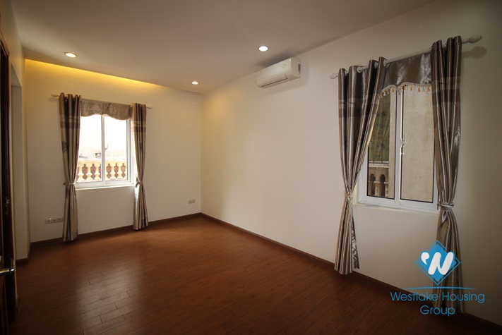 Well finished house with 4 bedrooms and nice terrace for rent in Tay Ho