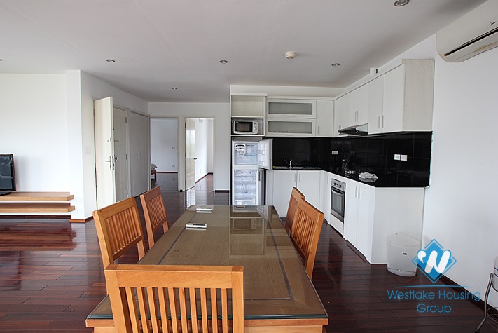 Luxury apartment for rent in Tay Ho area, Ha Noi